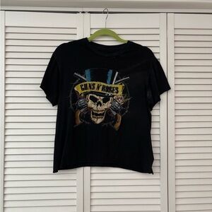 Distressed Guns N’ Roses cropped tee